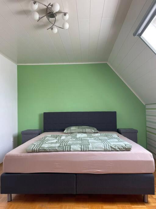 Maisonette Apartment Family & Business Naehe Heidelberg I Kueche I 6 Schlafplaetze Sinsheim Kültér fotó